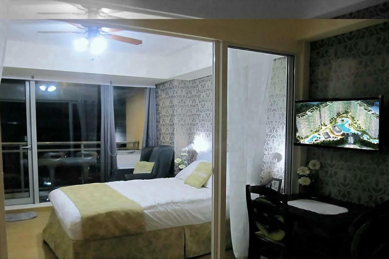 Azure C7 Balcony, Wifi, Near Mall Airport Manila Exterior foto